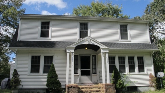 The farmhouse as it is today (pic taken in 2012)